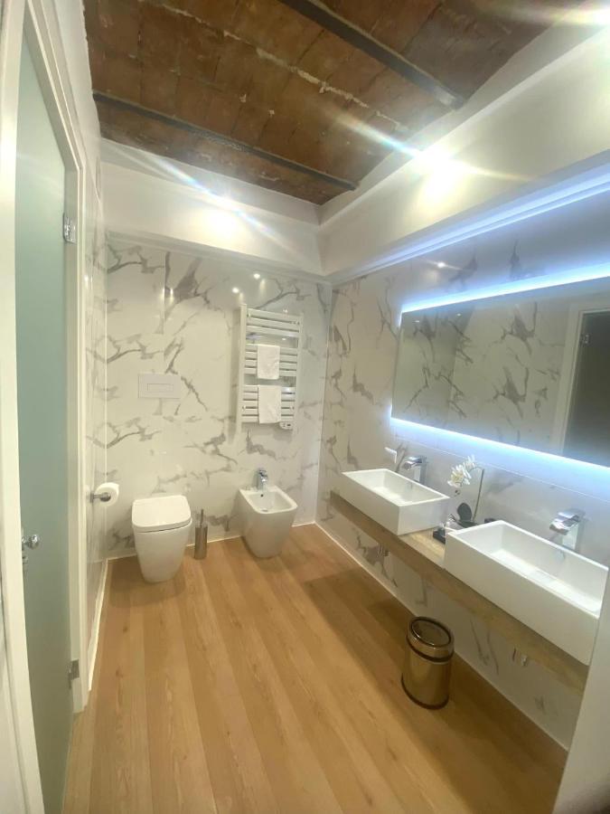 نابولي Miluar Luxury B&B - Vanvitelli المظهر الخارجي الصورة