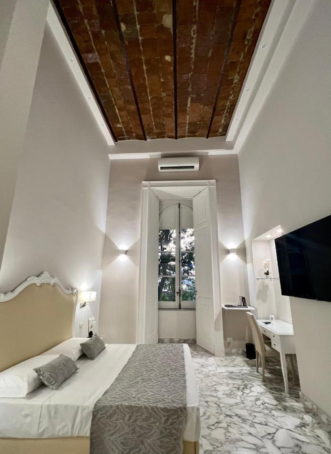 نابولي Miluar Luxury B&B - Vanvitelli المظهر الخارجي الصورة